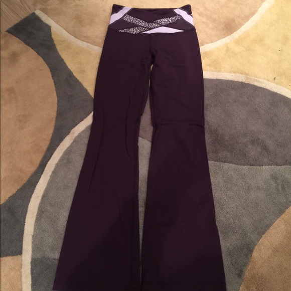 lululemon groove pant discontinued